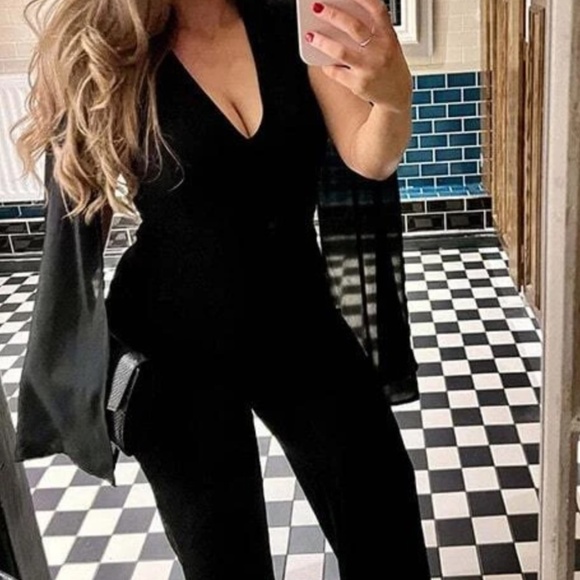 Classic Black Plunging Neck Cape Sleeve Jumpsuit